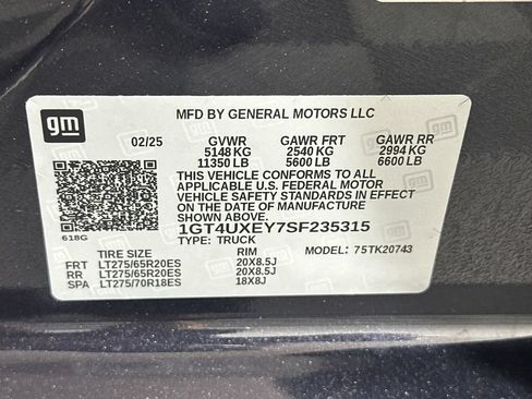 Used 2025 GMC Sierra 2500 Denali Ultimate AWD/4WD image 32