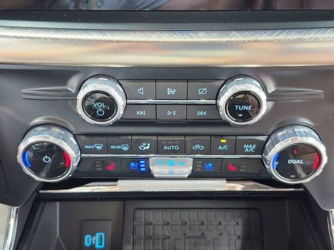 Used 2023 Ford F150 King Ranch w/ Equipment Group 601A High AWD/4WD image 35