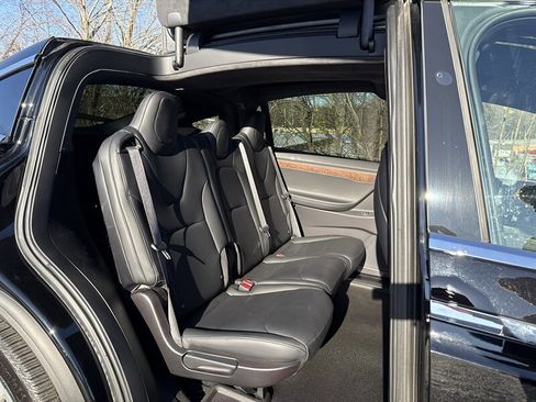 Used 2020 Tesla Model X Long Range image 12