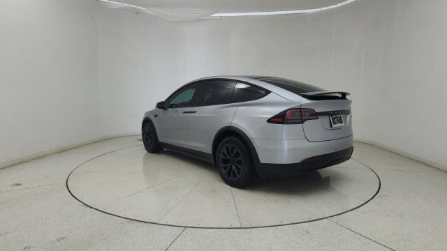 Used 2024 Tesla Model X AWD/4WD image 8