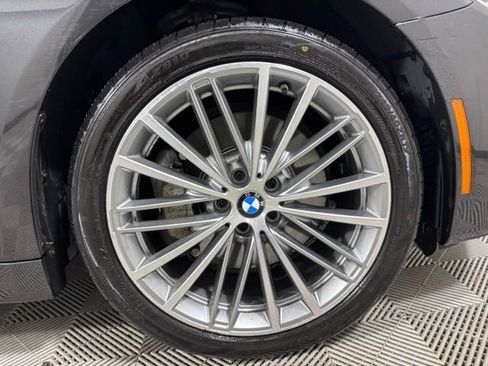 Used 2020 BMW 530i xDrive w/ Premium Package AWD/4WD image 23