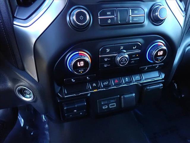 Used 2020 Chevrolet Silverado 1500 LTZ AWD/4WD image 17