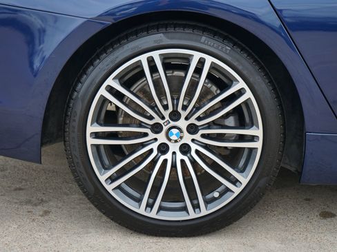 Used 2017 BMW 530i image 3