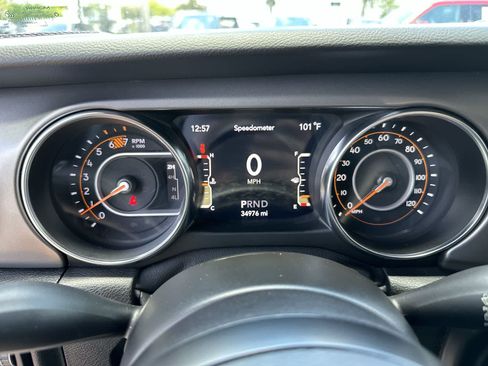 Used 2021 Jeep Wrangler Unlimited Sport AWD/4WD image 23