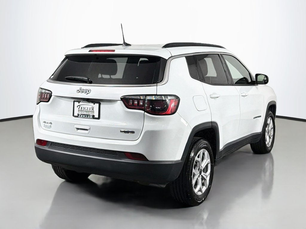 New 2026 Jeep Compass Latitude AWD/4WD image 7