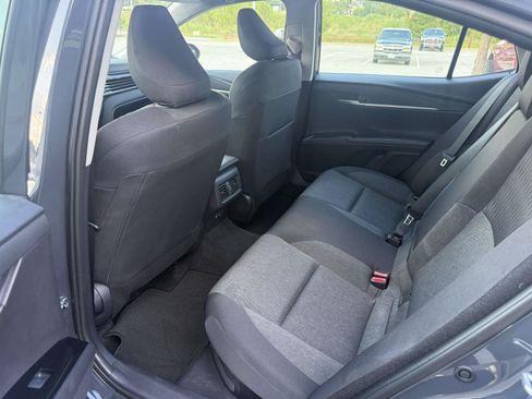 Used 2026 Toyota Camry LE FWD image 5