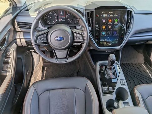 Used 2025 Subaru Crosstrek 2.5i Limited AWD/4WD image 31