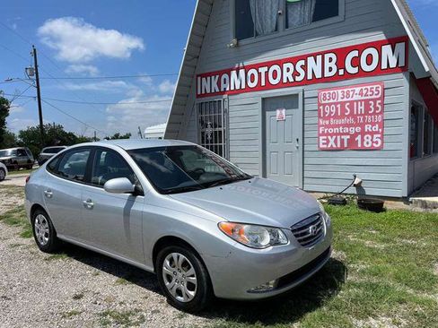 Used 2010 Hyundai Elantra GLS FWD image 1
