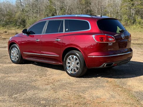 Used 2017 Buick Enclave Premium image 3