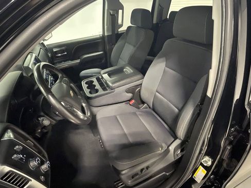 Used 2019 Chevrolet Silverado 1500 LT w/ All Star Edition image 3