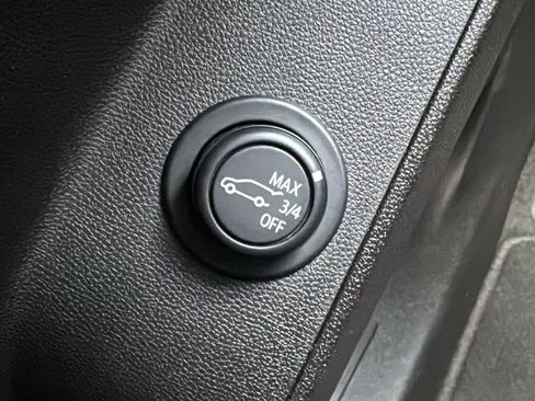 Certified 2023 Chevrolet Equinox LT AWD/4WD image 14