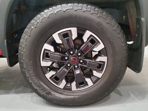 Used 2023 Nissan Frontier PRO-4X w/ Pro Convenience Package image 44