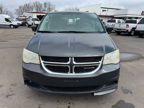 Used 2012 Dodge Grand Caravan SXT FWD image 8