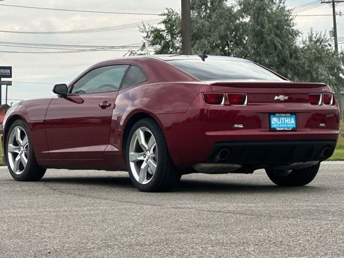 Used 2010 Chevrolet Camaro SS w/ RS Package RWD image 6