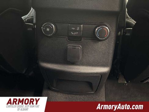 Used 2019 Ford Explorer XLT w/ Equipment Group 202A image 32