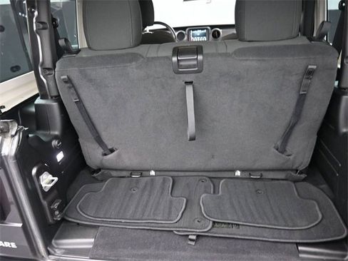 Used 2021 Jeep Wrangler Sport image 20