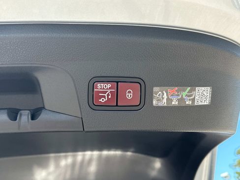 New 2026 Mercedes-Benz GLE 53 AMG 4MATIC Coupe image 12