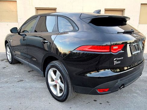 Used 2018 Jaguar F-PACE Premium image 6