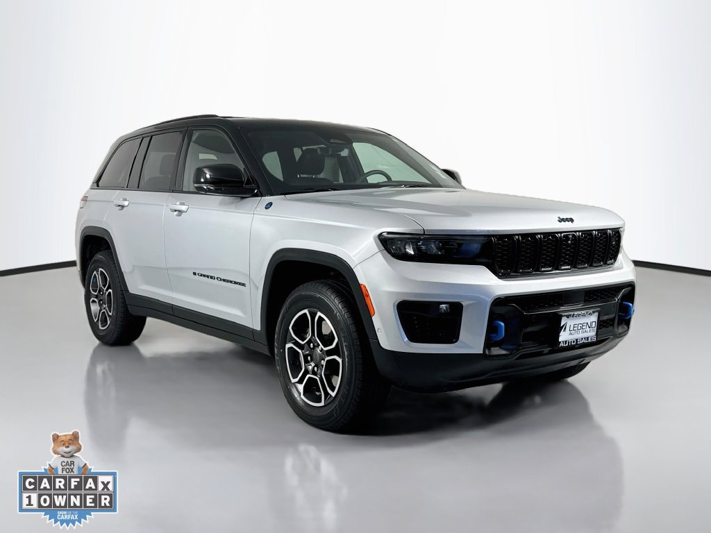 Used 2023 Jeep Grand Cherokee Trailhawk w/ Advanced Protech Group II AWD/4WD image 4
