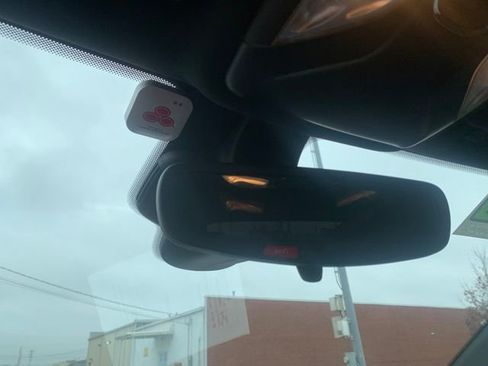 Used 2025 Jeep Compass Sport image 19