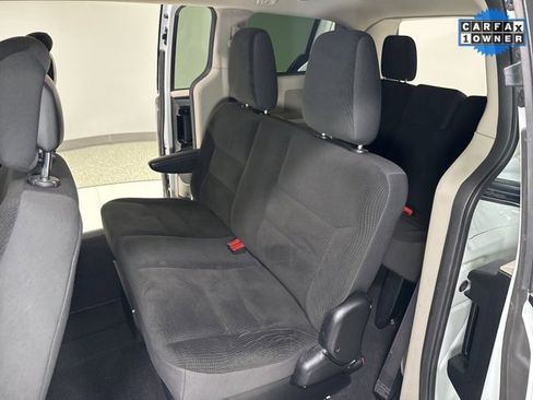 Used 2017 Dodge Grand Caravan SE w/ Power Window Group image 23