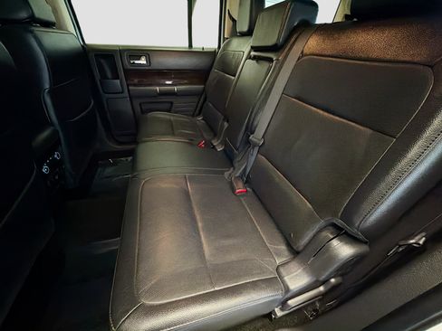 Used 2019 Ford Flex Limited image 12