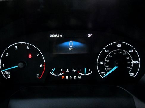 Used 2023 Ford Transit 350 XLT image 33