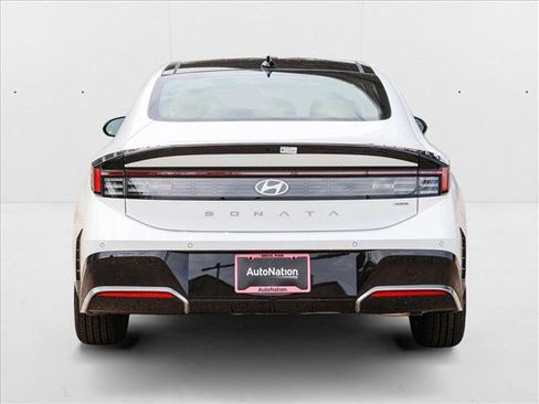 New 2025 Hyundai Sonata Limited image 6
