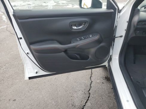 Certified 2023 Honda HR-V Sport image 13