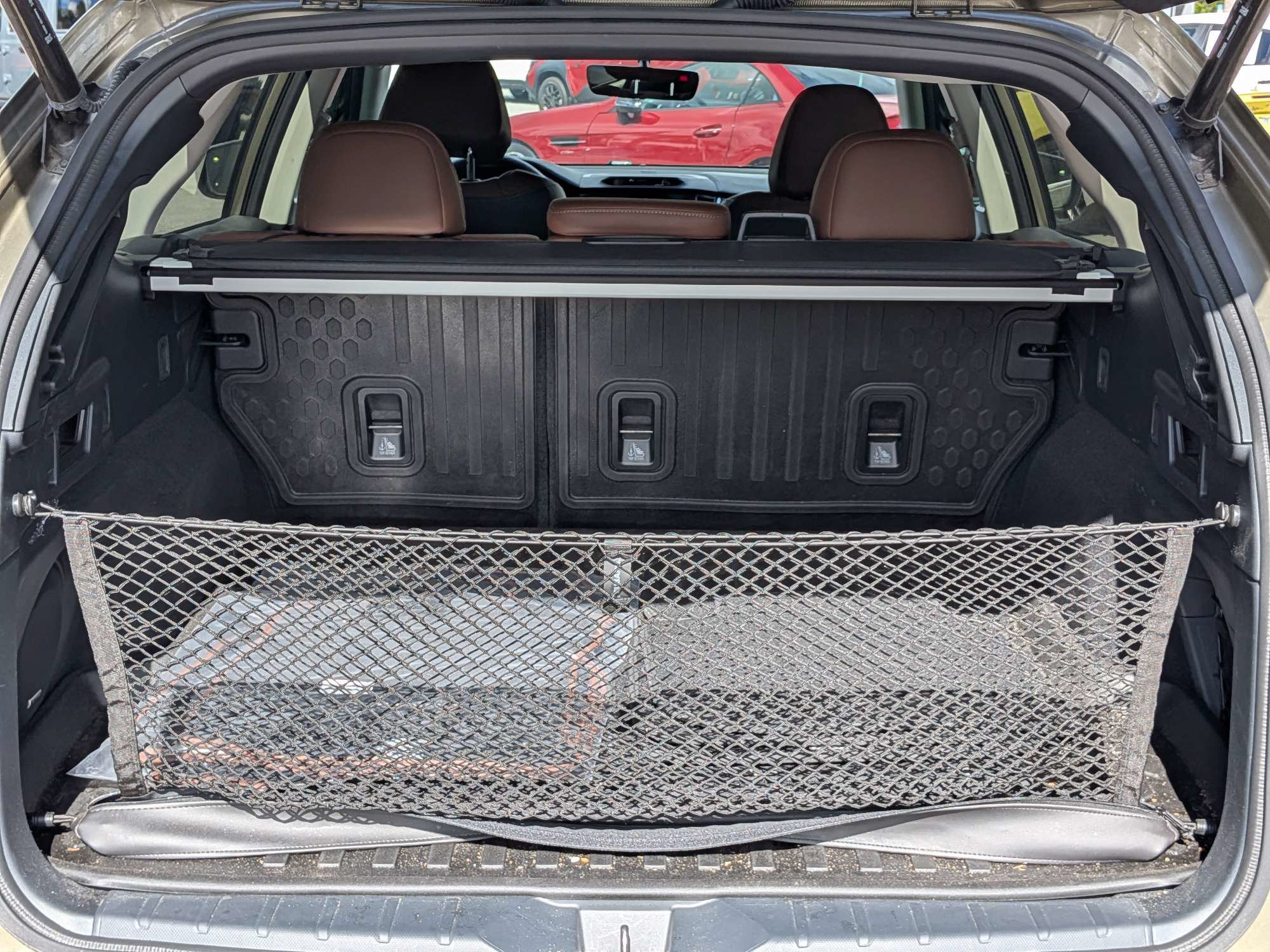 Certified 2022 Subaru Outback Touring AWD/4WD image 12