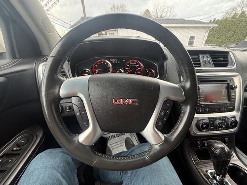 Used 2015 GMC Acadia SLT AWD/4WD image 10