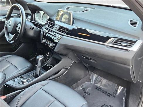 Used 2019 BMW X1 sDrive28i image 21