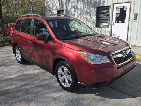 Used 2014 Subaru Forester 2.5i Premium w/ Popular Package #2 AWD/4WD image 7