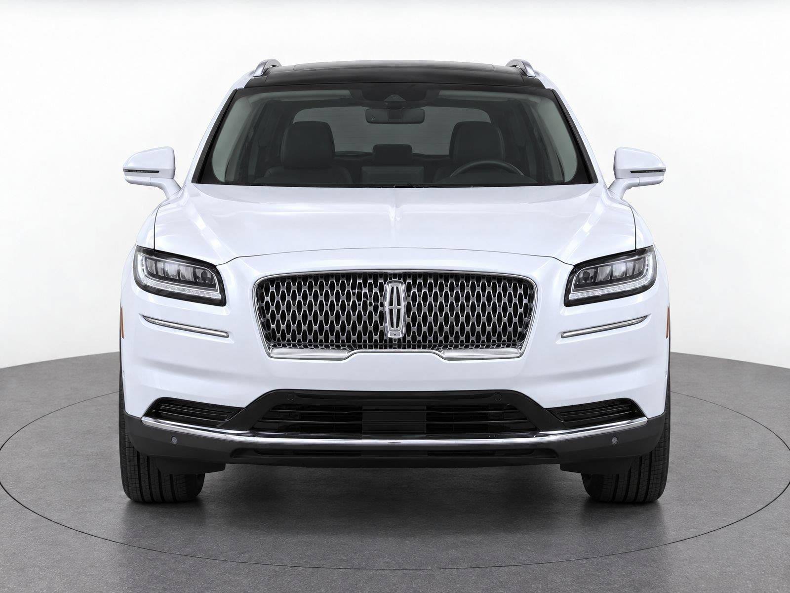 Used 2021 Lincoln Nautilus Reserve w/ Equipment Group 201A FWD image 5