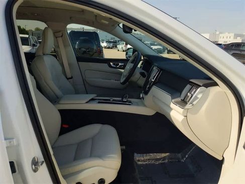 Used 2025 Volvo XC60 T8 Core w/ Protection Package Premier image 19