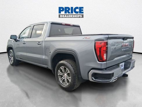 Used 2020 GMC Sierra 1500 SLE w/ SLE Value Package image 7