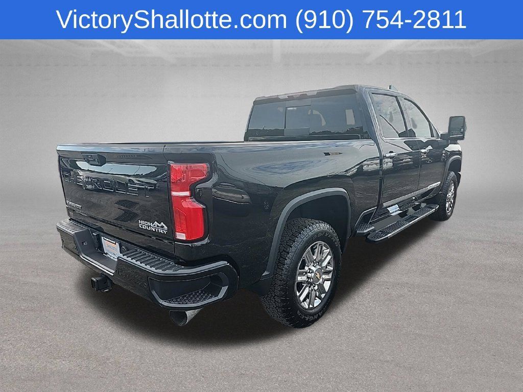 Used 2026 Chevrolet Silverado 2500 High Country w/ High Country Premium Package AWD/4WD image 40