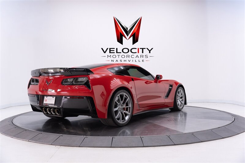 Used 2018 Chevrolet Corvette Z06 RWD image 6