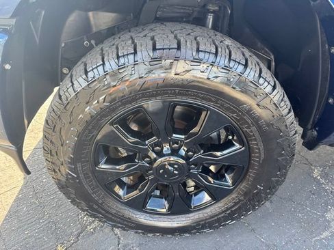 Used 2022 RAM 3500 Limited AWD/4WD image 10