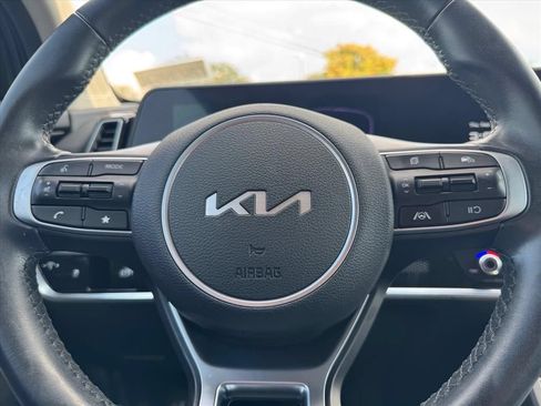 Certified 2023 Kia Sportage EX FWD image 17