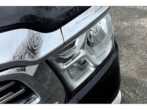 Used 2024 RAM 1500 Laramie image 33