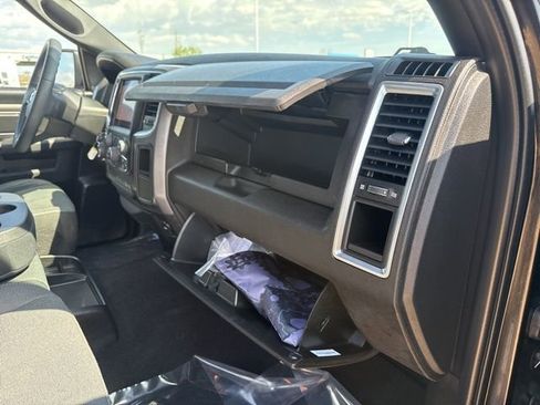 Used 2022 RAM 1500 Classic Warlock w/ Electronics Group AWD/4WD image 53