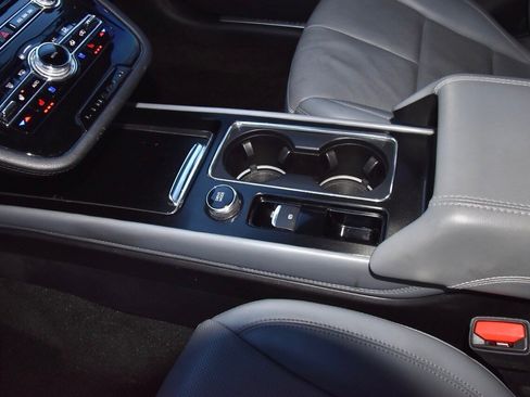 Certified 2022 Lincoln Corsair FWD w/ Premium Package image 31