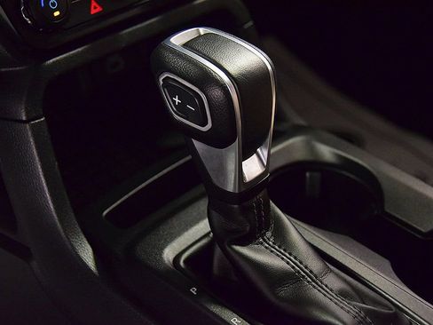 Used 2024 Ford Ranger XLT w/ Technology Package image 29