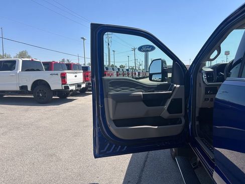 Used 2026 Ford F350 Platinum w/ Platinum Plus Package AWD/4WD image 12