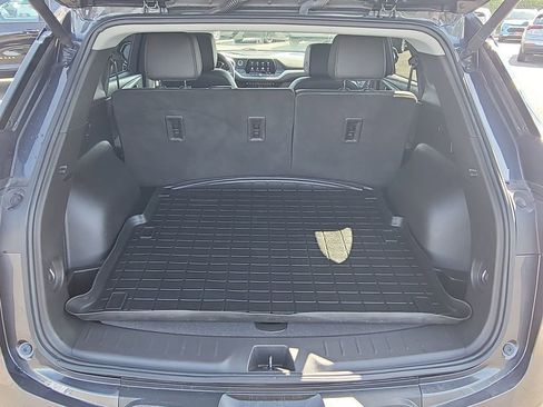 Used 2022 Chevrolet Blazer LT FWD image 24