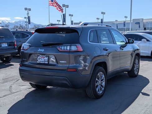 Used 2020 Jeep Cherokee Latitude Plus w/ Cold Weather Group image 3