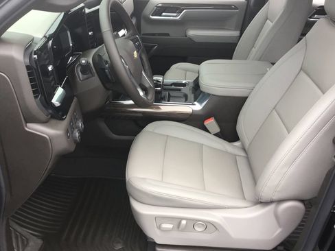 New 2026 Chevrolet Silverado 1500 LT w/ All Star Edition Plus AWD/4WD image 7