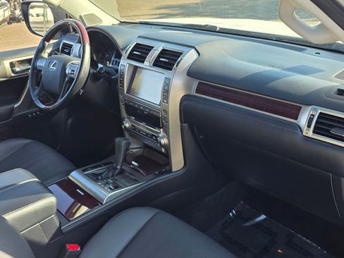 Used 2019 Lexus GX 460 Premium image 8