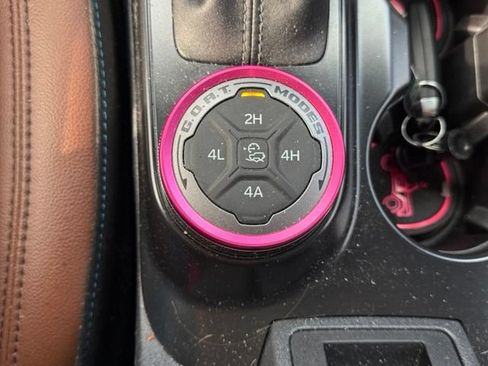 Used 2024 Ford Bronco Outer Banks AWD/4WD image 27